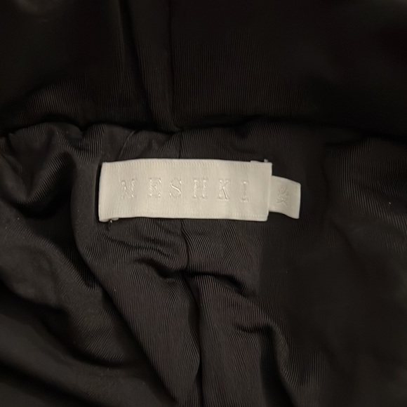 MESHKI High Waisted Biker Short - Picture 3 of 3